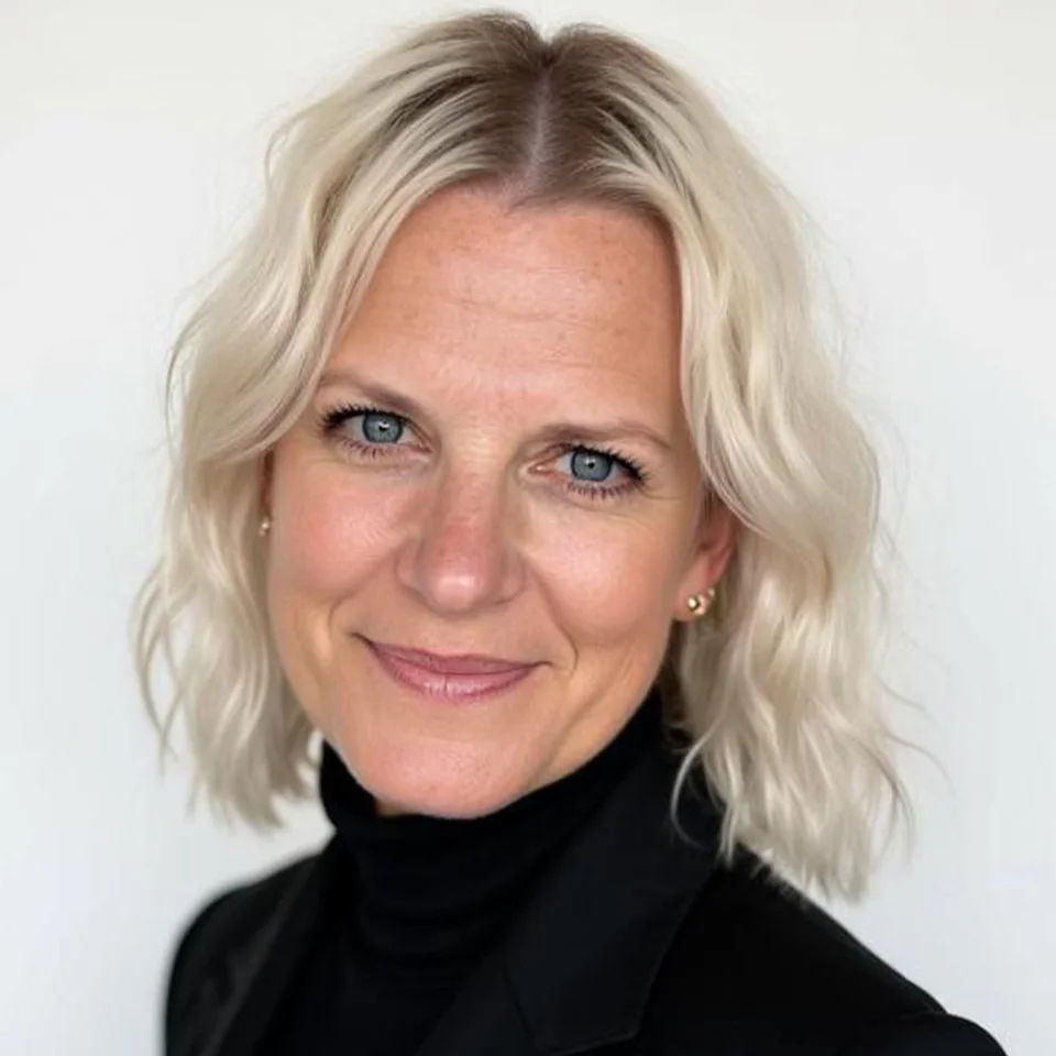 Beth Mach - Global Marketing Expert